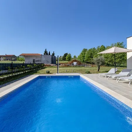 Marina Villa